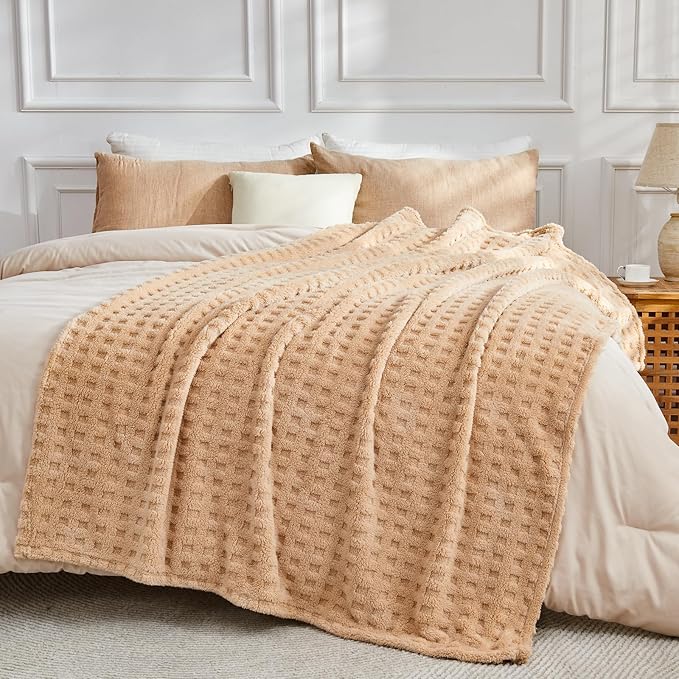 NEWCOSPLAY Super Soft Queen Blanket Brown Premium Silky Flannel Fleece 3D Waffle Checkered Lightweight Bed Blanket All Season Use (Brown, Queen(90"x90"))
