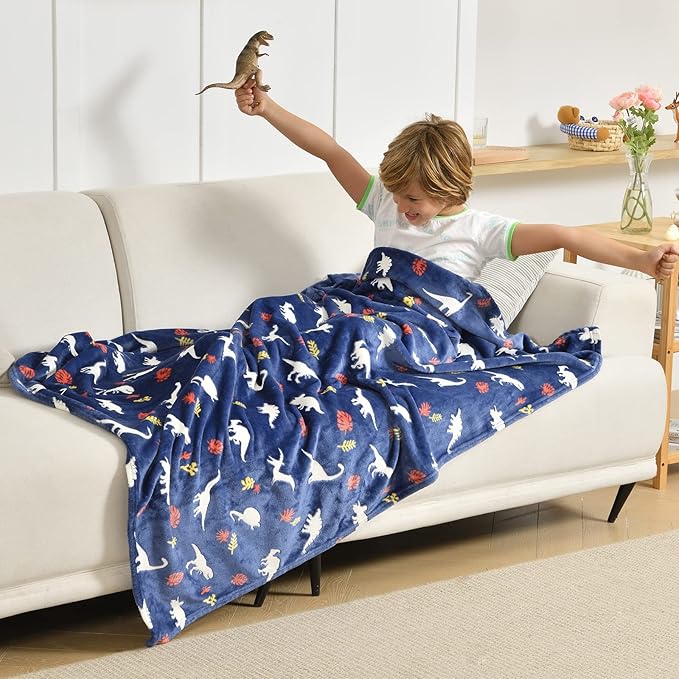 SOCHOW Glow in The Dark Throw Blanket 50 x 60 Inches, Jurassic Dinosaur Pattern Soft Cozy Flannel Fleece Blanket for Sons Daughters, All Seasons Navy Blue Presents Blanket for Preteens Teens