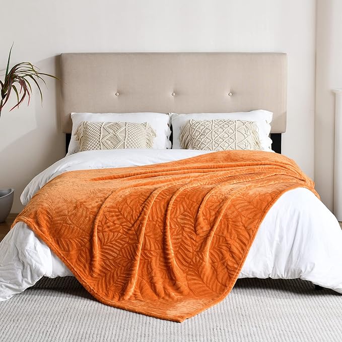 SOCHOW Super Soft Flannel Fleece Fall Throw Blanket, Lightweight Cozy Warm Leaves Textured Plush Blanket for Bed Couch Sofa, 50 x 60 Inches, Orange