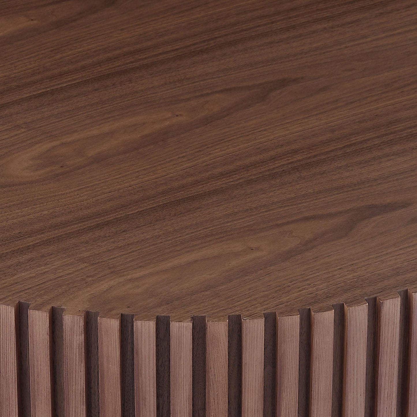 JURMALYN Walnut Round Coffee Table for Living Room Contemporary Circle Wood Coffee Table with Pedestal, Easy Assembly ø31.49'',